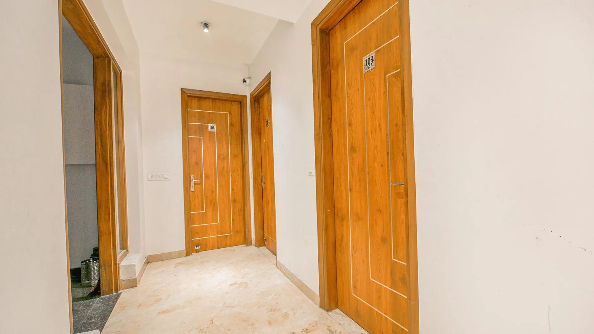 Fabhotel Nyra Residency Gurgaon